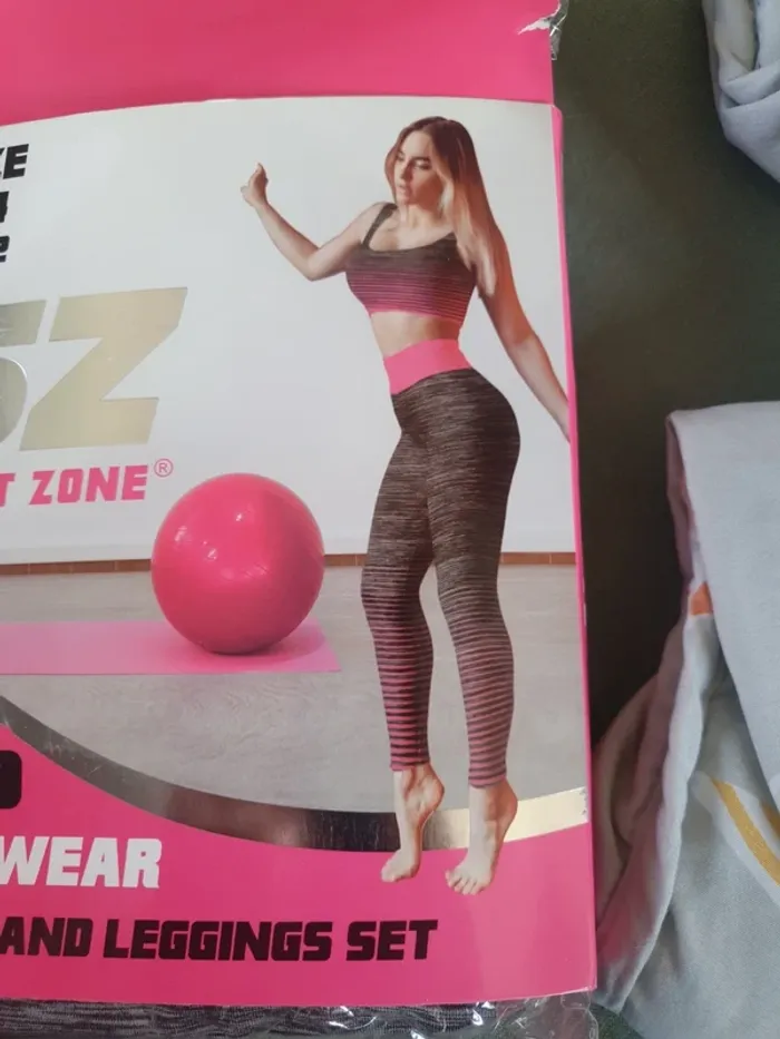 Tenu de sport fitness de marque sport zone