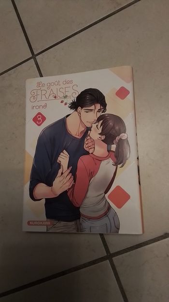Manga "le goût des fraises" n°3 de Irono