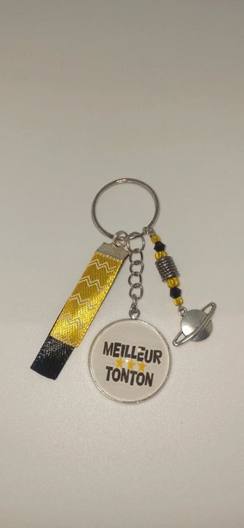 Cadeau tonton ,porte clé message " meilleur tonton"