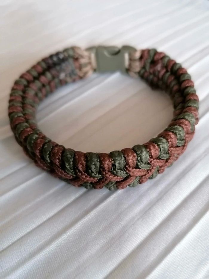 Bracelet en corde