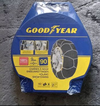 Chaîne à neige good year/90