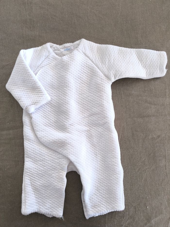 Lot de pyjamas - photo numéro 2