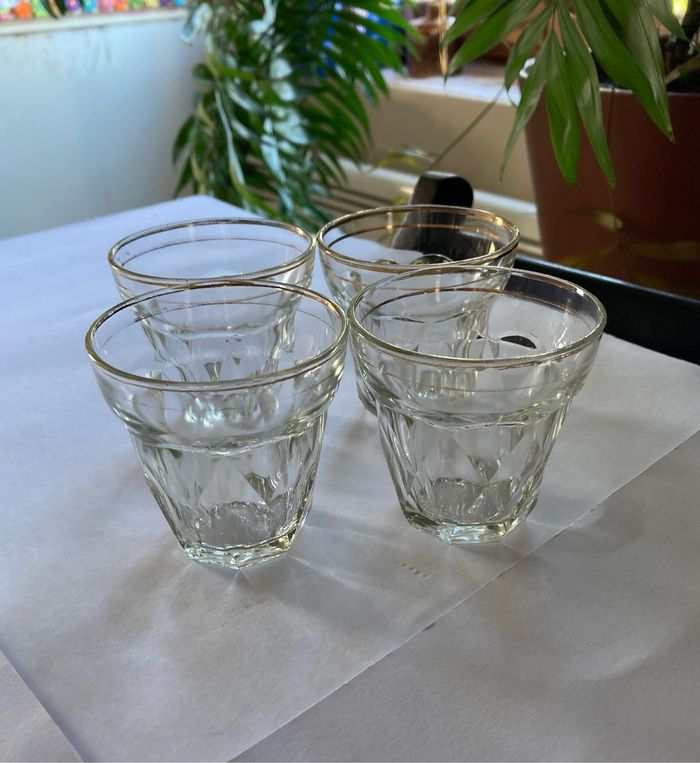 Verres à facettes