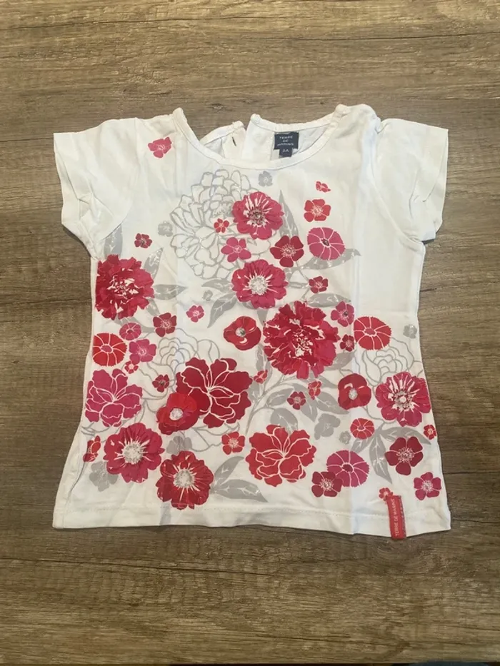 Tee shirt
