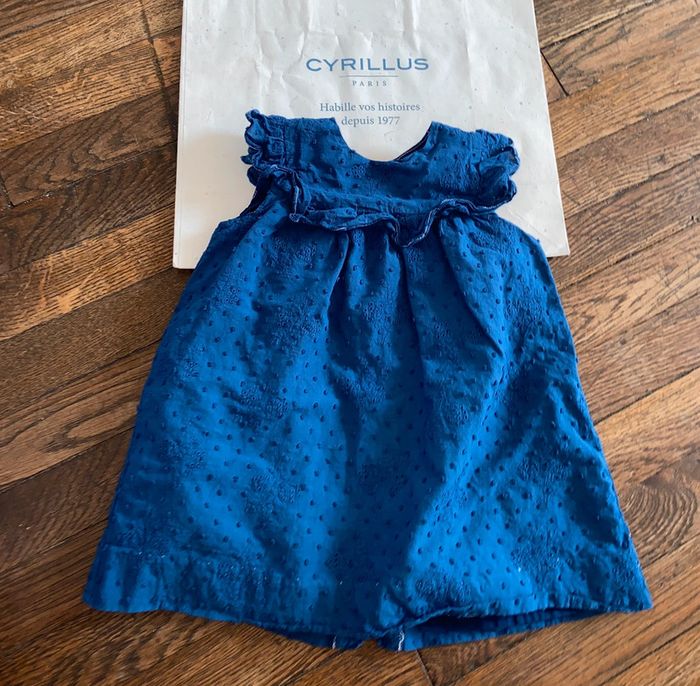 Robe Cyrillus  12 mois