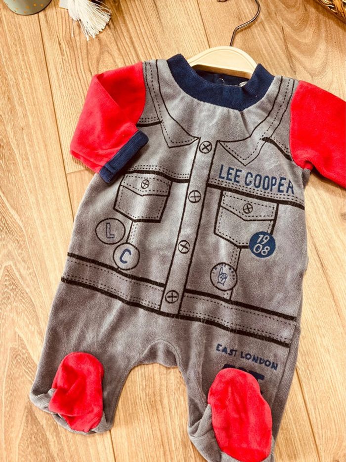 Taille 1 mois pyjama velours garçon lee Cooper gris rouge 💙 - photo numéro 2