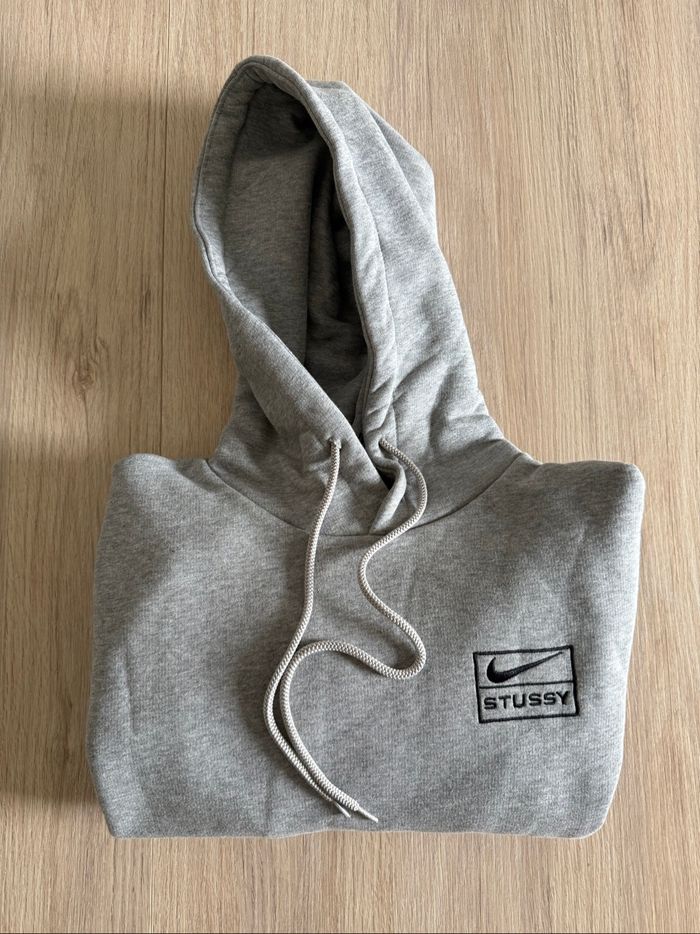 Pull à capuche Stussy X Nike - photo numéro 4