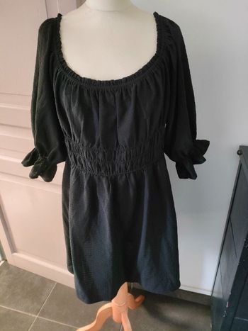 Robe noire manches 3/4 H&M