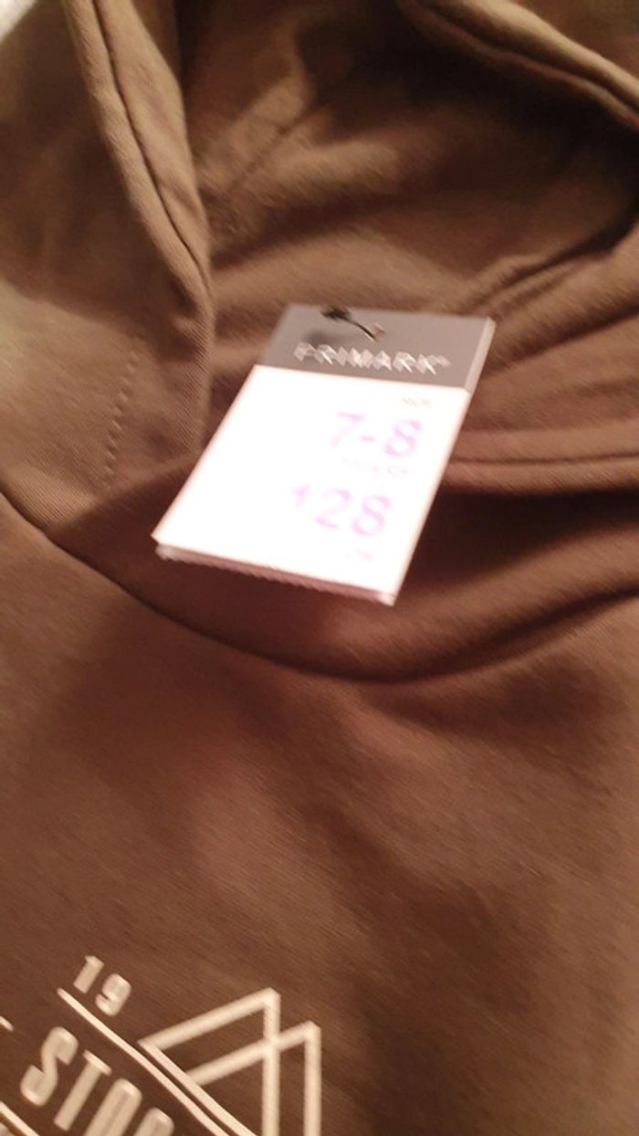 Sweat à capuche Primark taille 7-8 ans - photo numéro 4