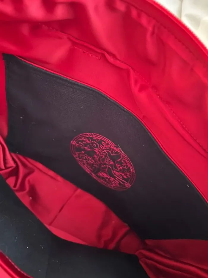 Sac à main noir avec broderie - photo numéro 6