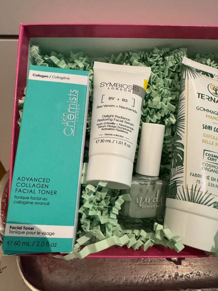 Lot produits beauté - photo numéro 2