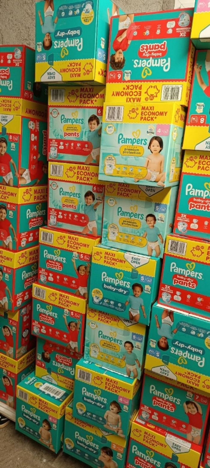 Couches Pampers taille 2.3.4.5.6.7.8