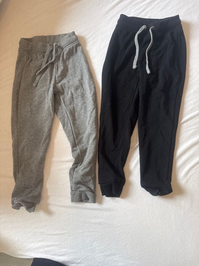 Lot de 2 training fin kiabi 5 ans