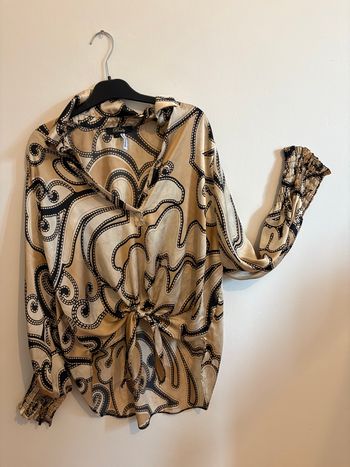 Blouse imprimée Briefly – élégante et fluide