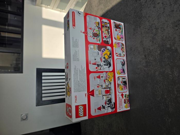 LEGO Super Mario 71435 Combat contre Roy au château de Peach – Neuf - photo numéro 2