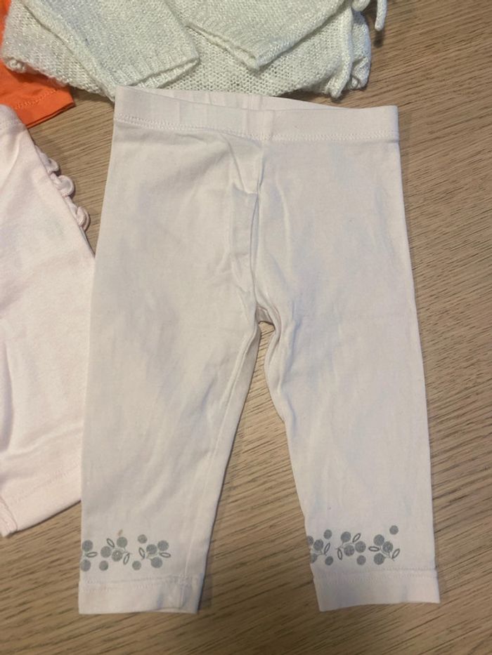Legging et t shirt neuf 6 mois - photo numéro 2