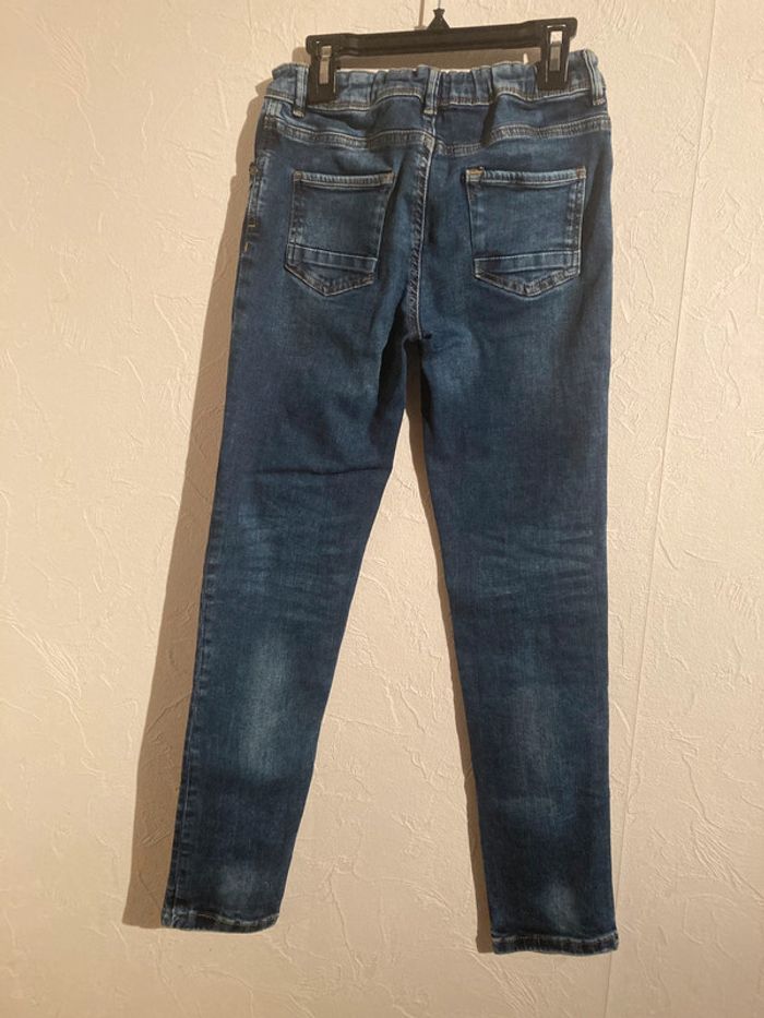 jean bleu déchiré - photo numéro 9