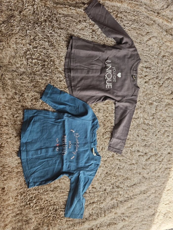 Lot tee-shirts manches longues fille 12 mois