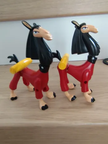 Figurine lama de kuzco de Disney