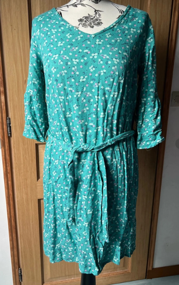 Robe droite turquoise fleurie Tissaïa taille 36/38