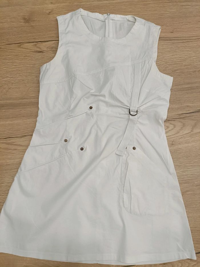 Robe blanche - 10 ans -