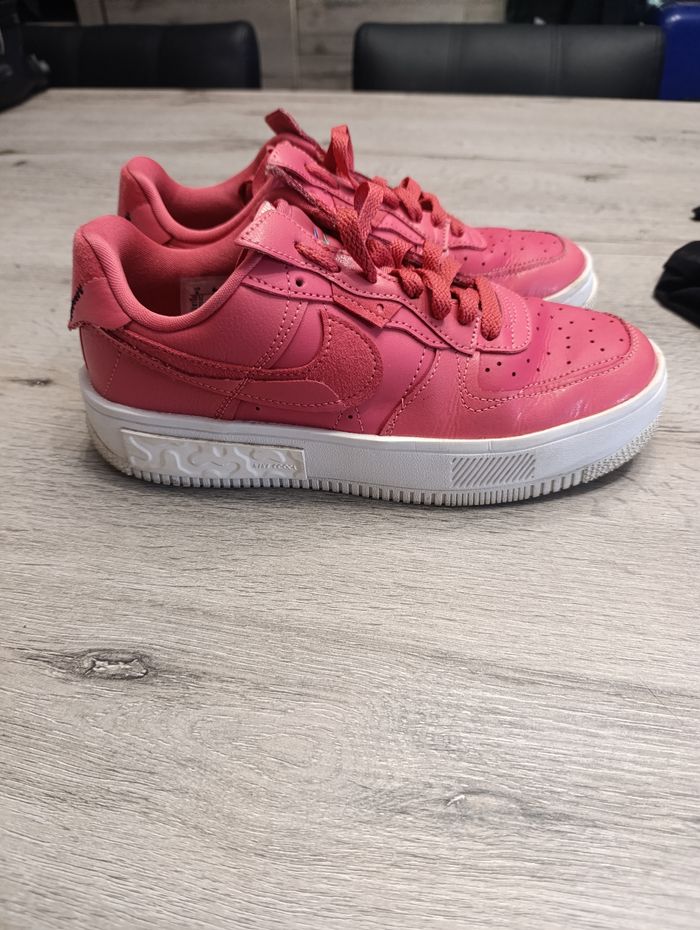 Baskets Nike Fontanka 39
