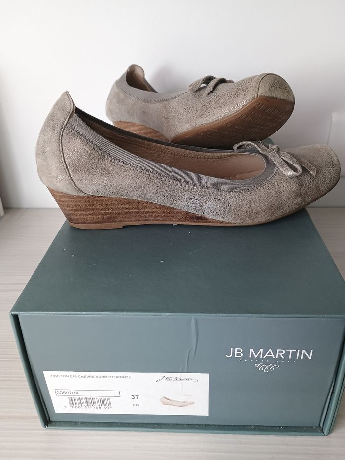Chaussures femme pointure 37 jb Martin - photo numéro 1