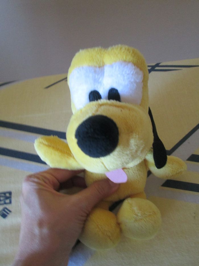 peluche pluto disney - photo numéro 2