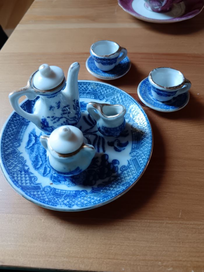 Miniature vaisselle porcelaine lot de 15 pièces très beau - photo numéro 3