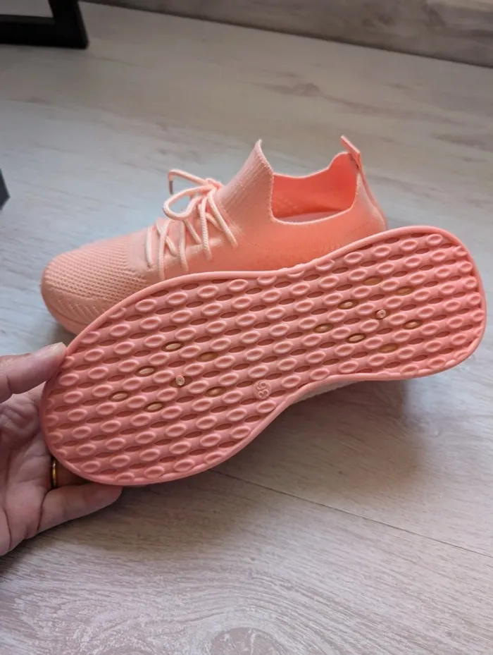 Baskets chaussettes pointure 36 - photo numéro 4
