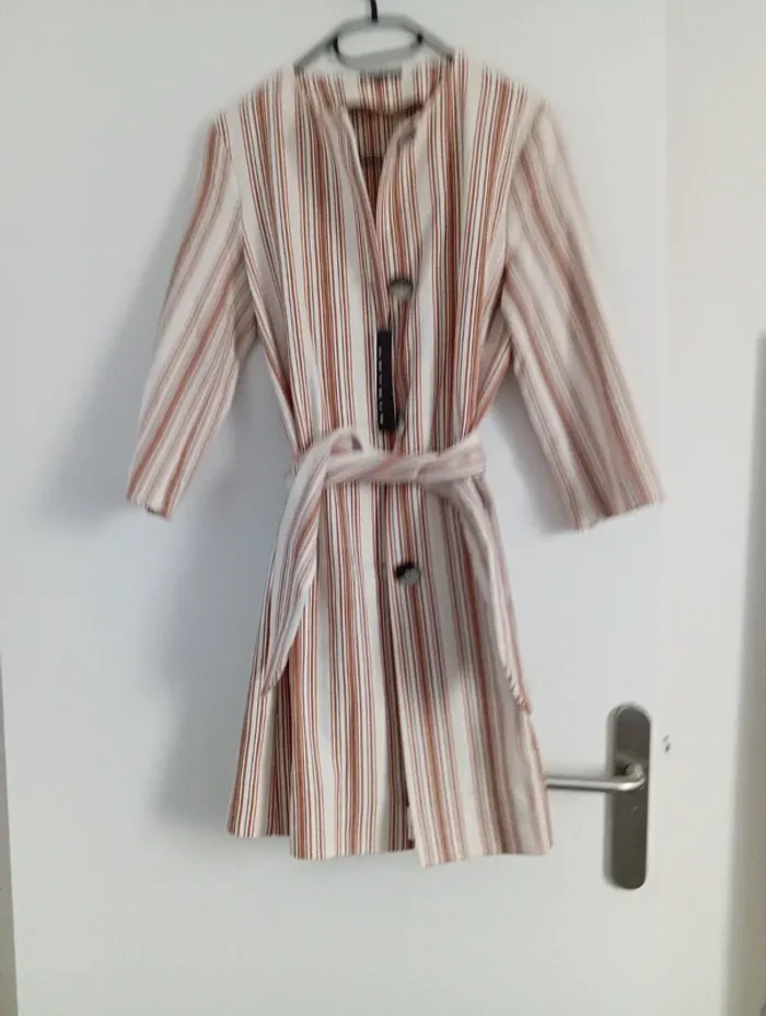 Vest longue Sisley neuve - photo numéro 4