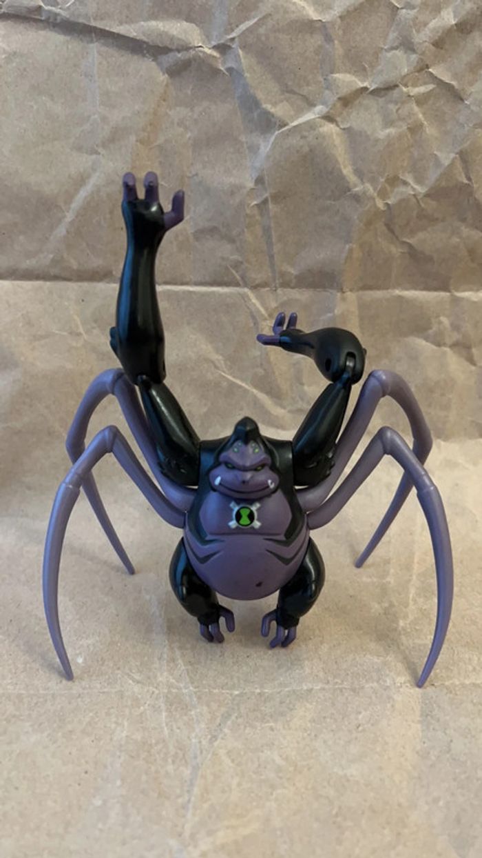 Bandaï - Ben 10 - Figurine articulée Ultimate Spidermonkey extraterrestre 8 cm