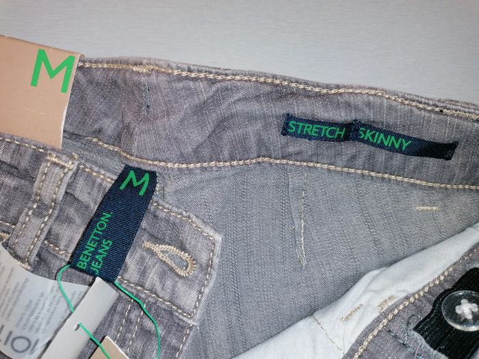 Jeans court gris 8ans 130cm neuf - photo numéro 5