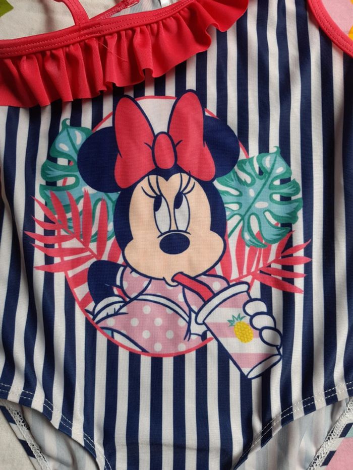 Maillot de bain 1 pièces fille 5/6 ans - photo numéro 2