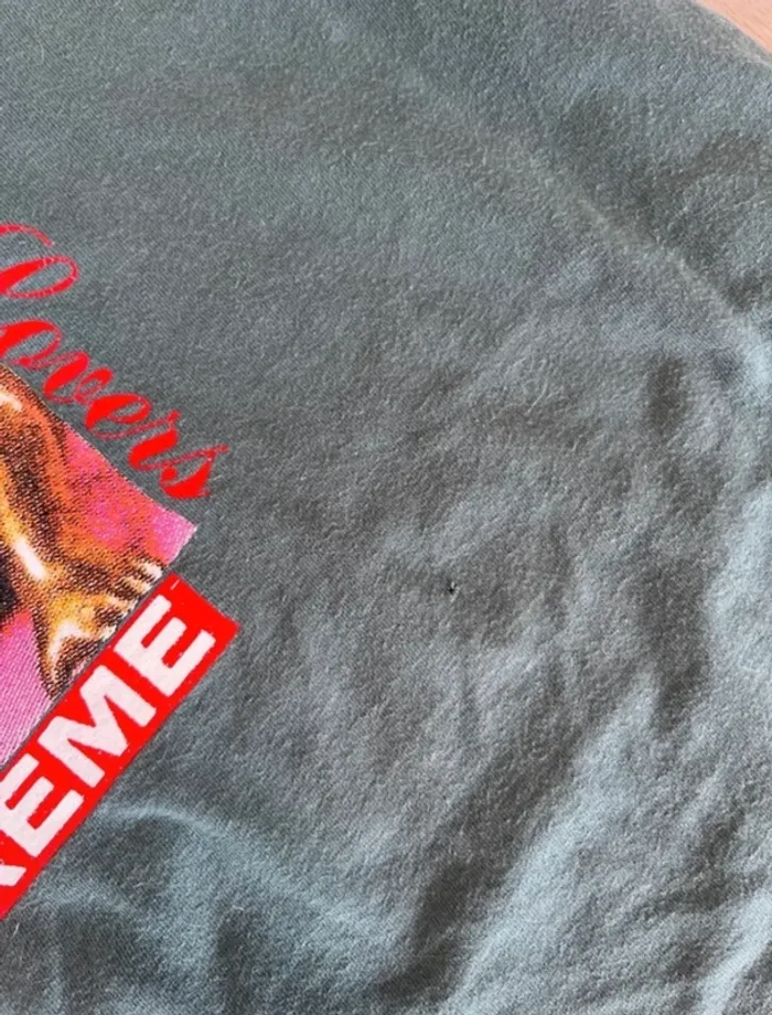 T-shirt suprême - photo numéro 3