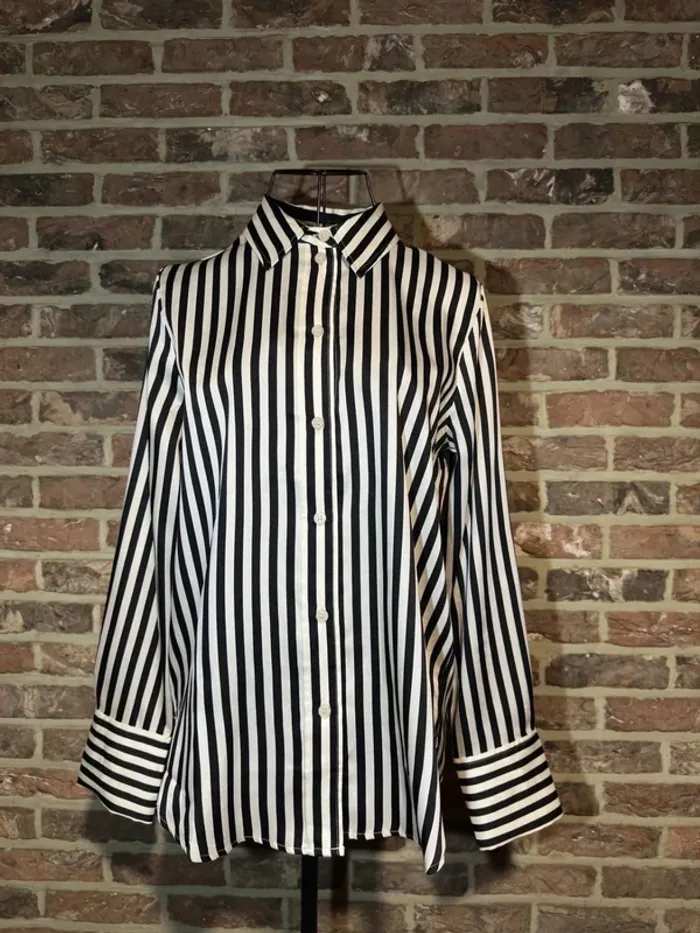 Chemise lignée noire et blanche H&M Taille XS / 34 - photo numéro 2