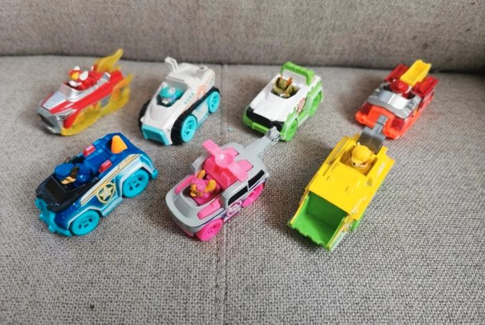 Lot de 7 véhicules figurines Paw patrol pat patrouille Nickelodeon
