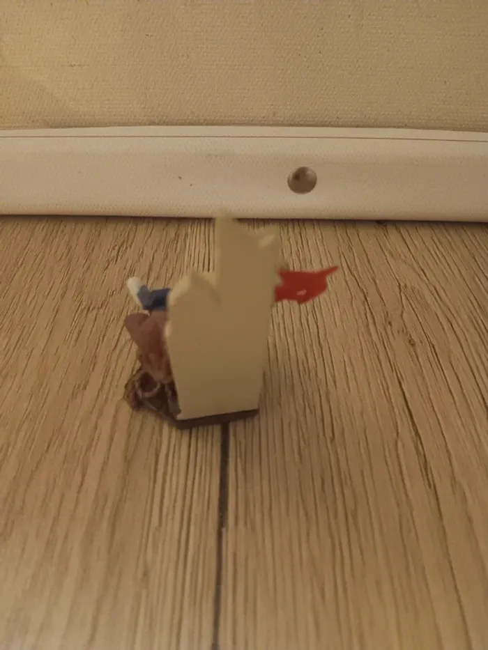 Petite figurine gashapon the three eyed - photo numéro 3