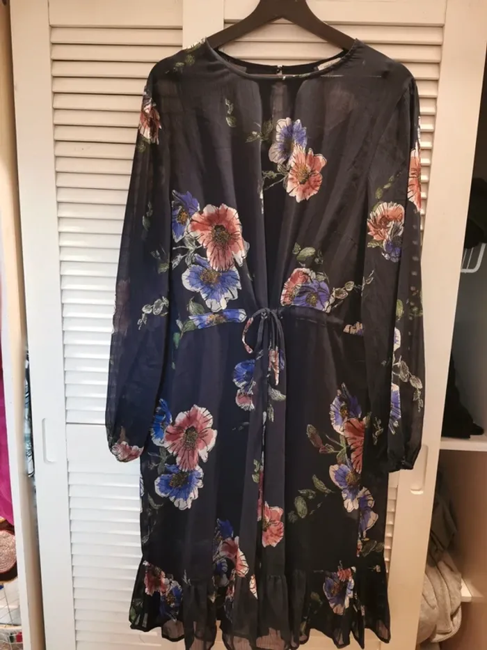 Superbe robe T48