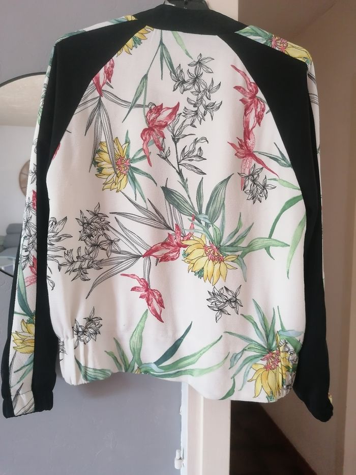 Blouson zara taille s - photo numéro 2