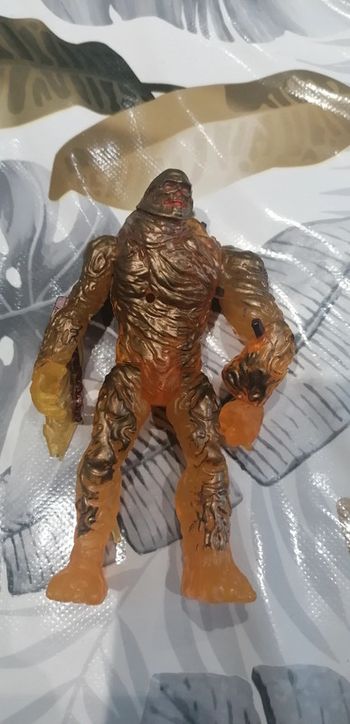 Figurine marvel Incomplète