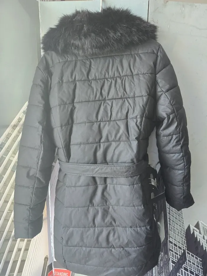 Longue doudoune noire – Taille XXL - photo numéro 7