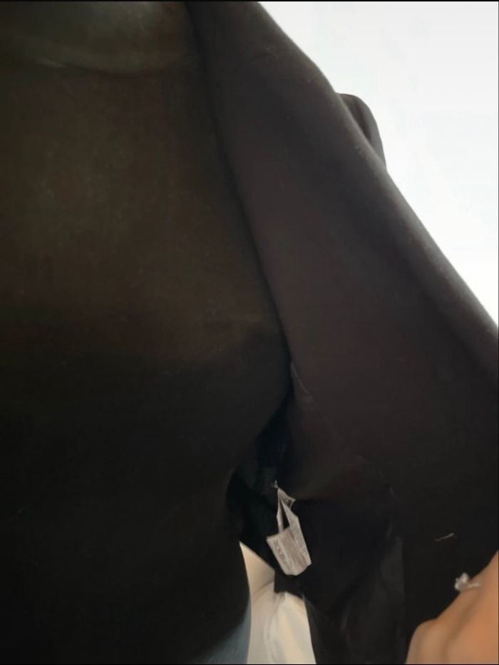 Blazer noir taille M de chez Kiabi en très bon état - photo numéro 8