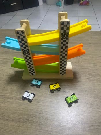 Circuit de voitures rampe de course