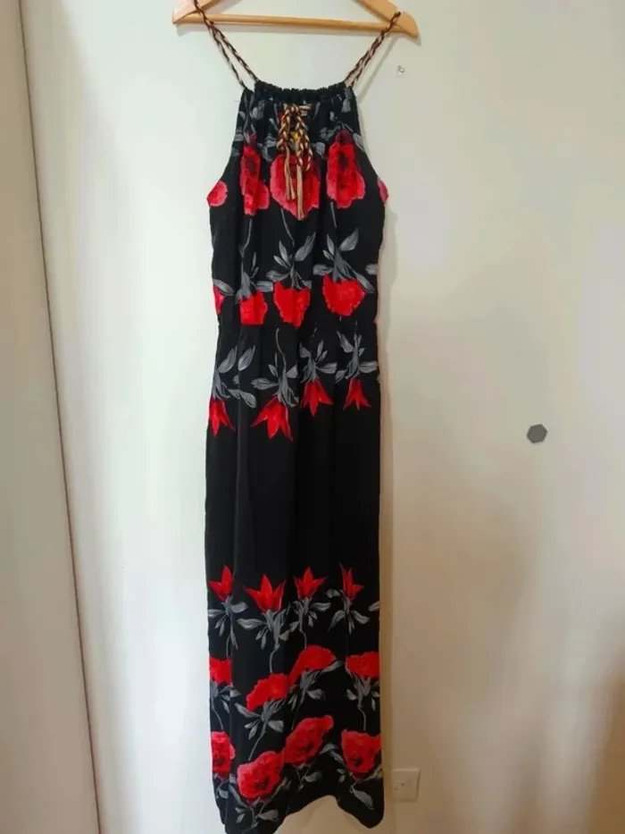 C35 robe noir Lucky style 36