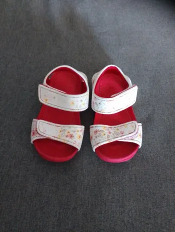 Sandales Fille - Taille 26