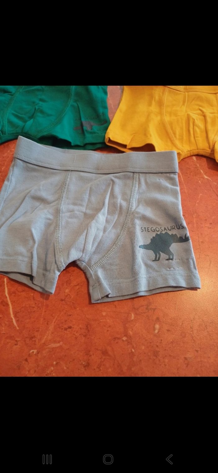 Lot de 3 boxers taille 3 ans - photo numéro 2