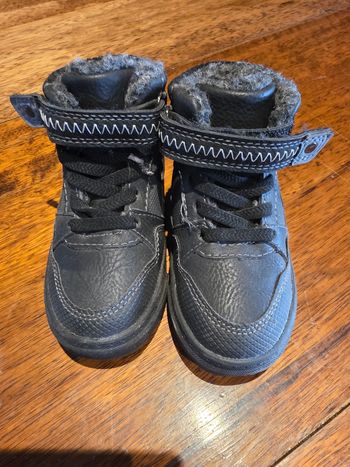 CHAUSSURES FOURRÉES POINTURE 21 GEMO
