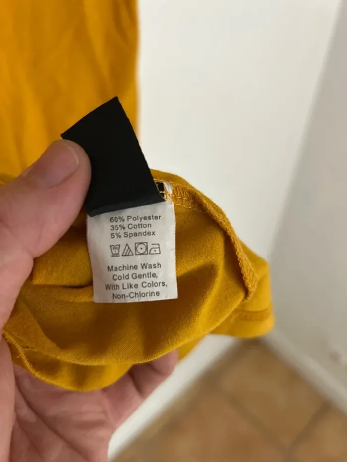 Tee-shirts jaune - photo numéro 5