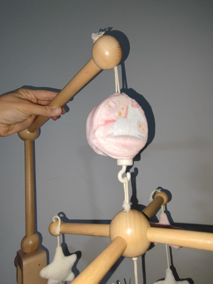 Mobile musical fille - photo numéro 5